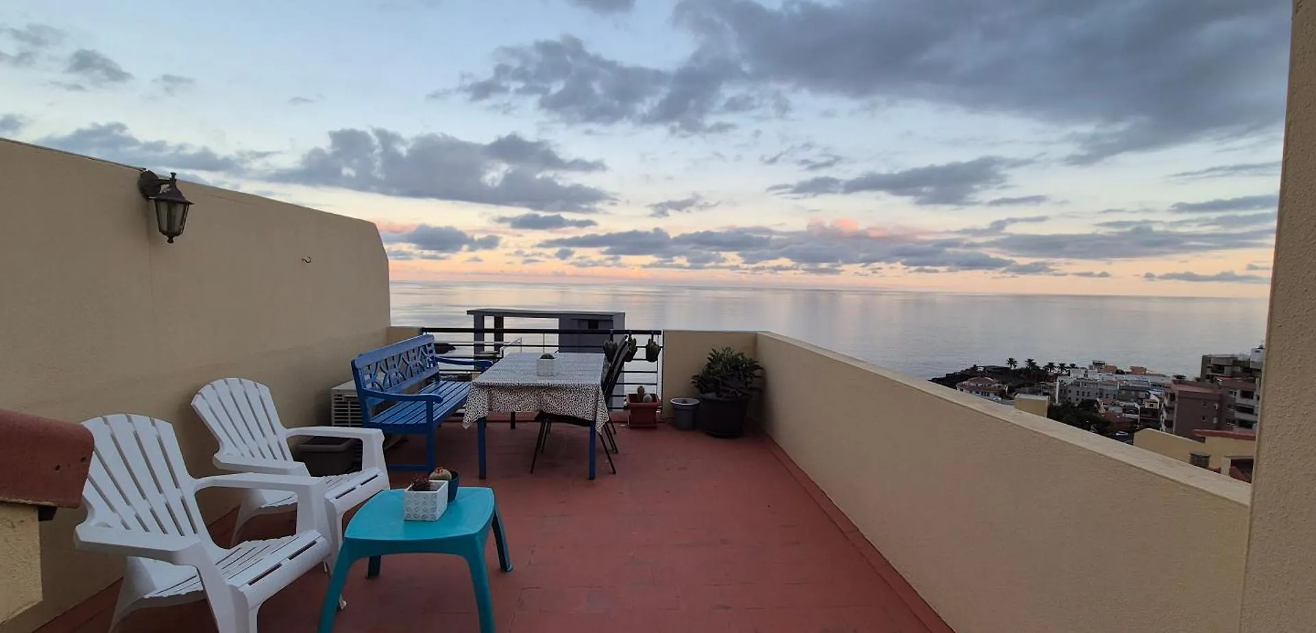 Vistas Mar Candelaria 120 Meters